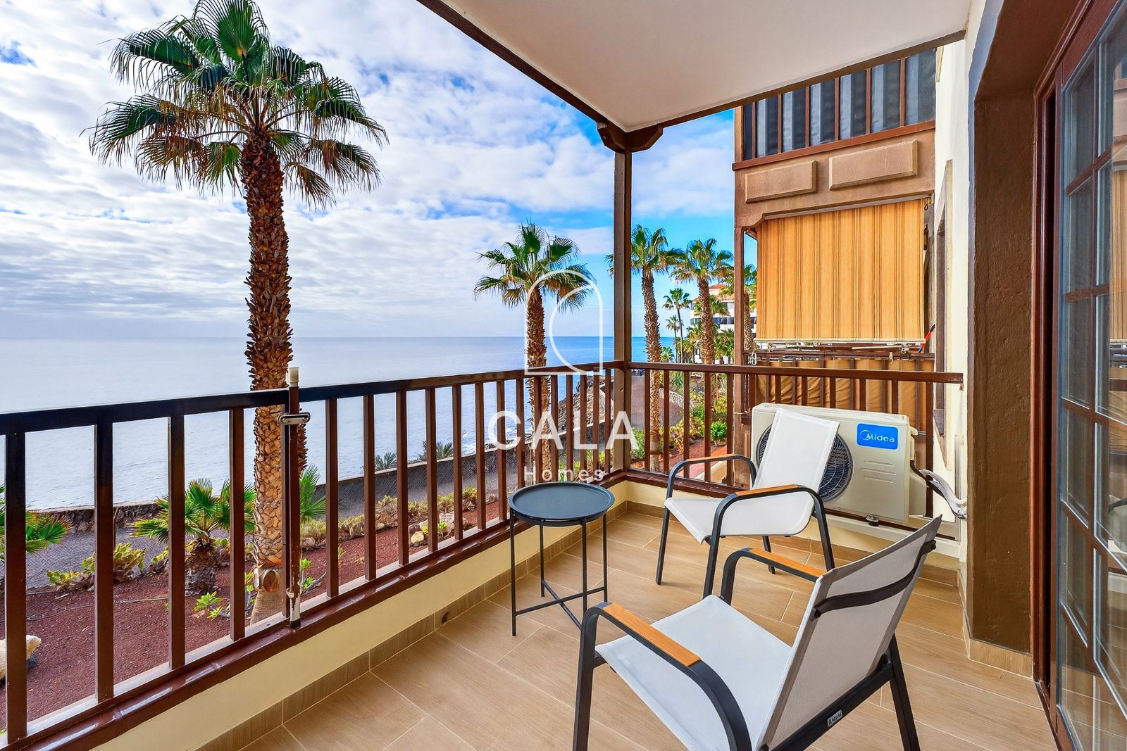 Exclusivo Piso de 1 Dormitorio con Terraza y Vistas al Mar