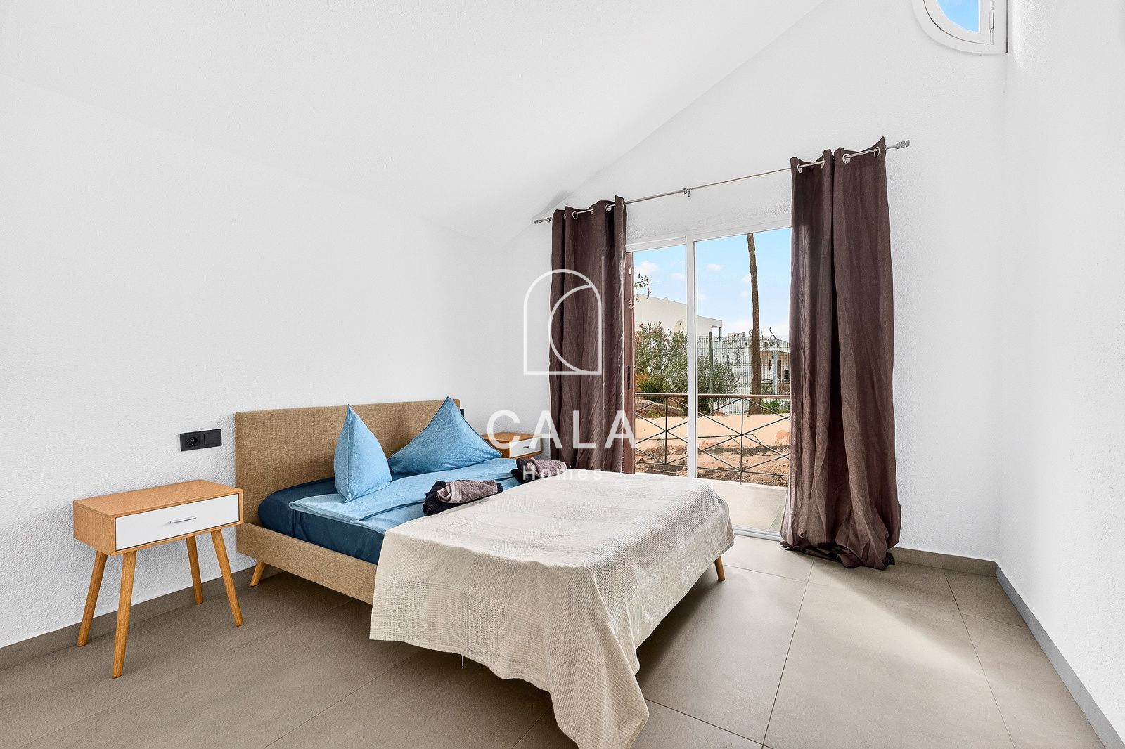 Renovated Townhouse in the Heart of Playa de Las Américas