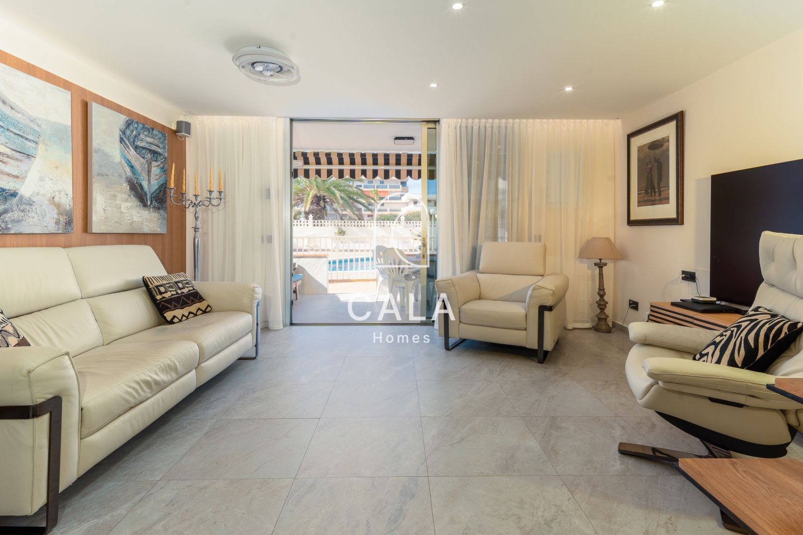 Semi-detached duplex in Los Cristianos