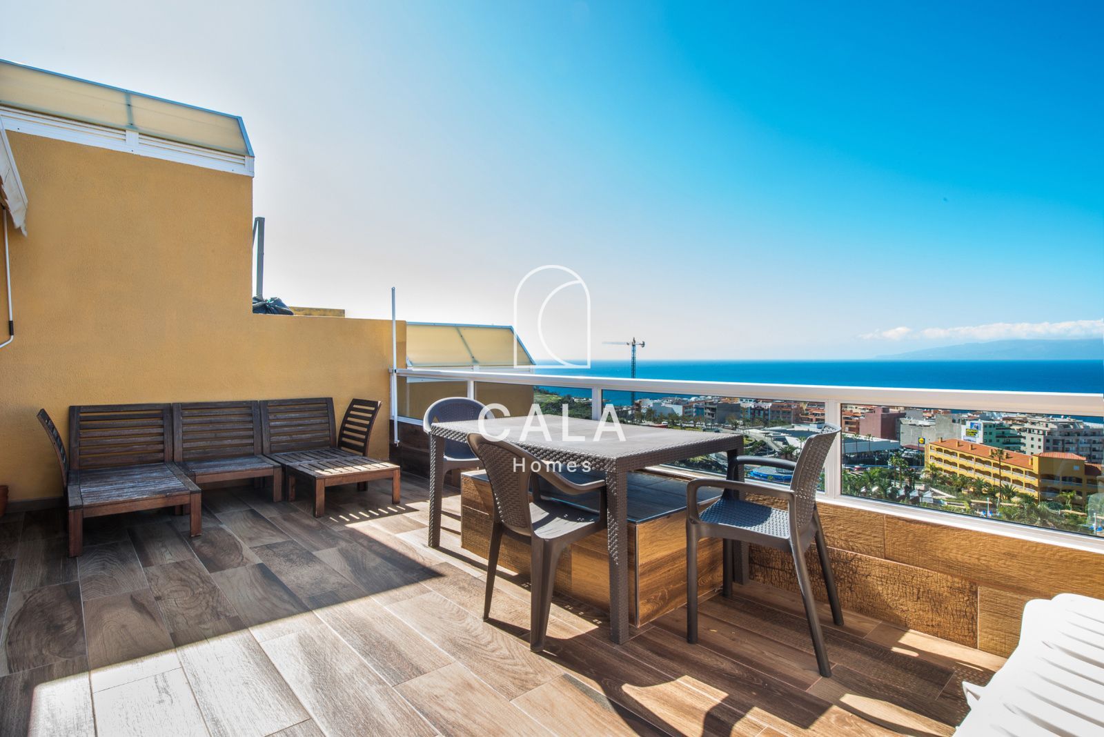 Unique opportunity in Los Gigantes: apartment with panoramic ocean and mountain views