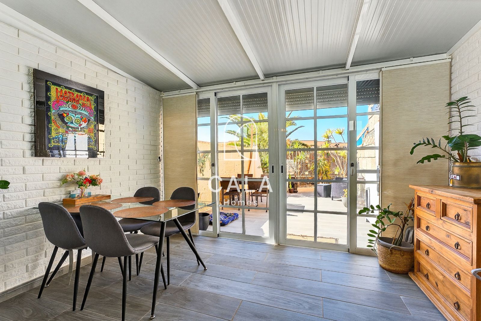 Duplex in the Arcoiris complex Callao Salvaje