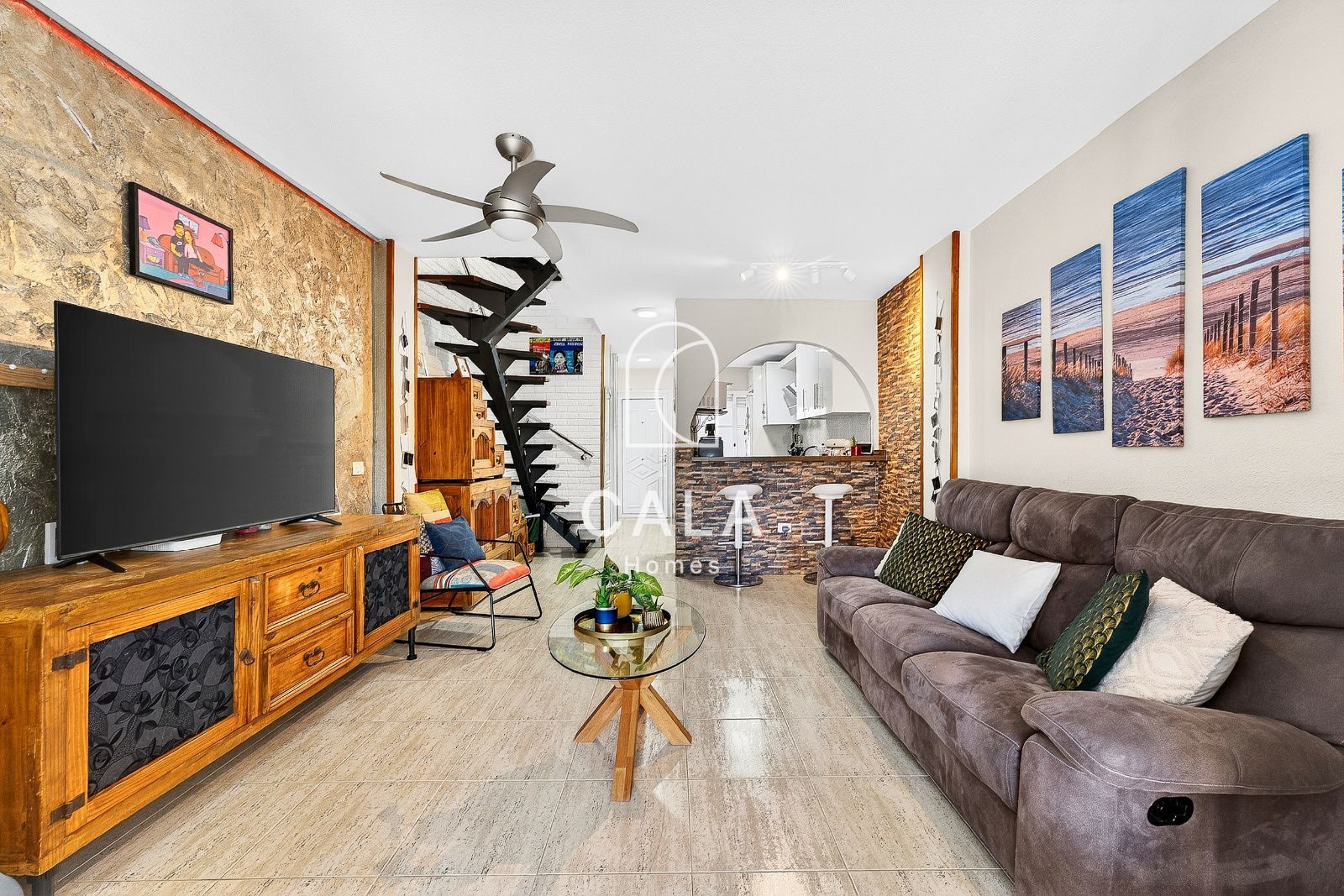 Duplex in the Arcoiris complex Callao Salvaje