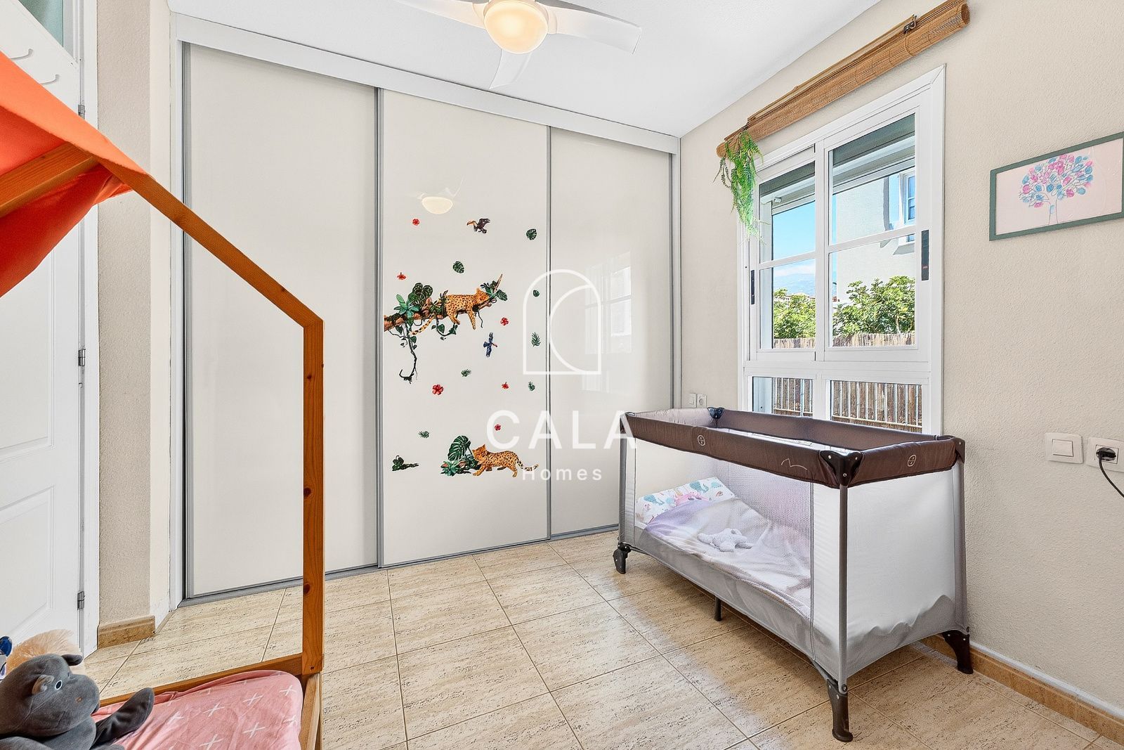 Duplex in the Arcoiris complex Callao Salvaje