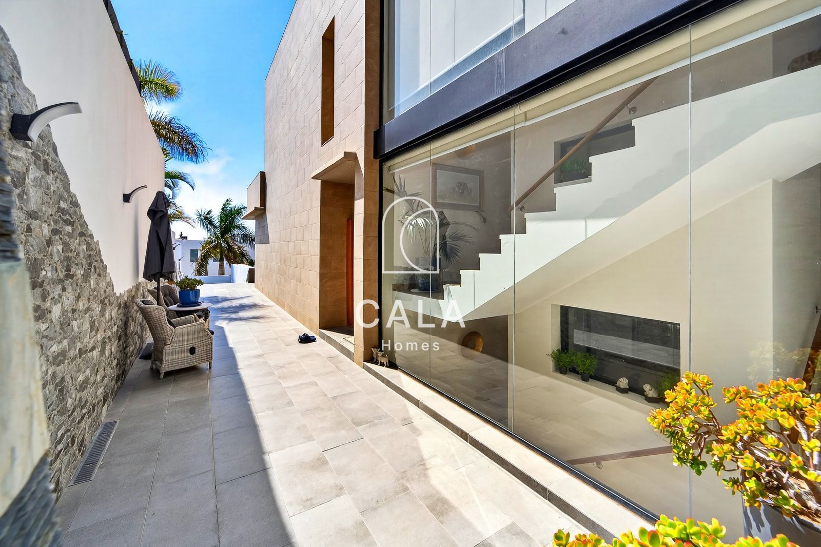 Villa with Panoramic Views in La Caldera