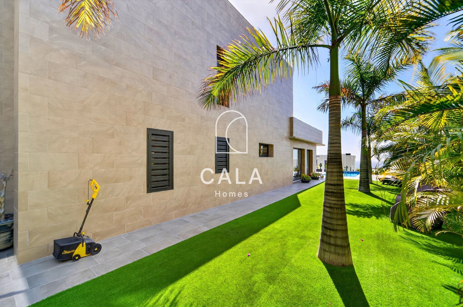 Villa with Panoramic Views in La Caldera