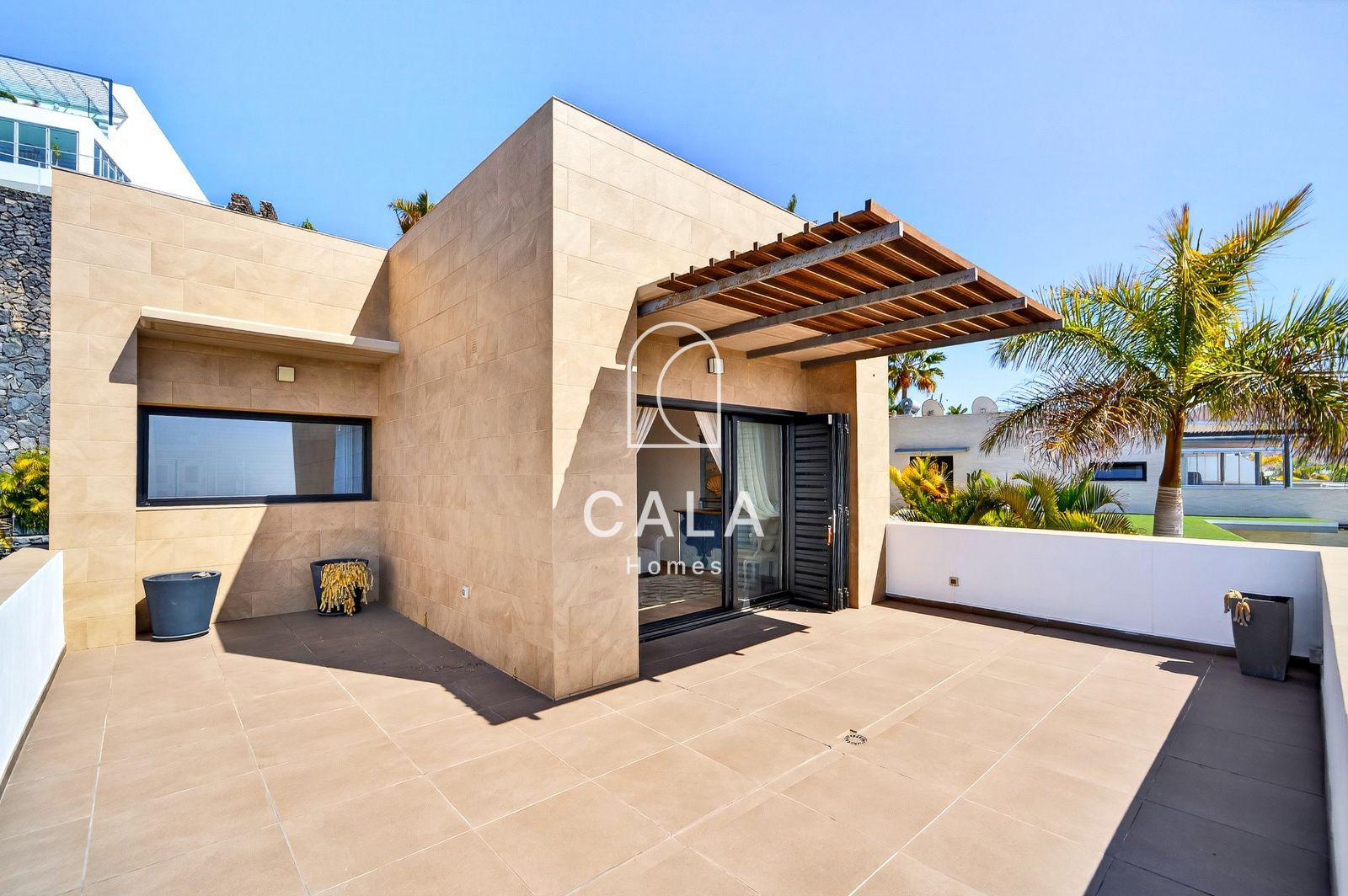 Villa with Panoramic Views in La Caldera