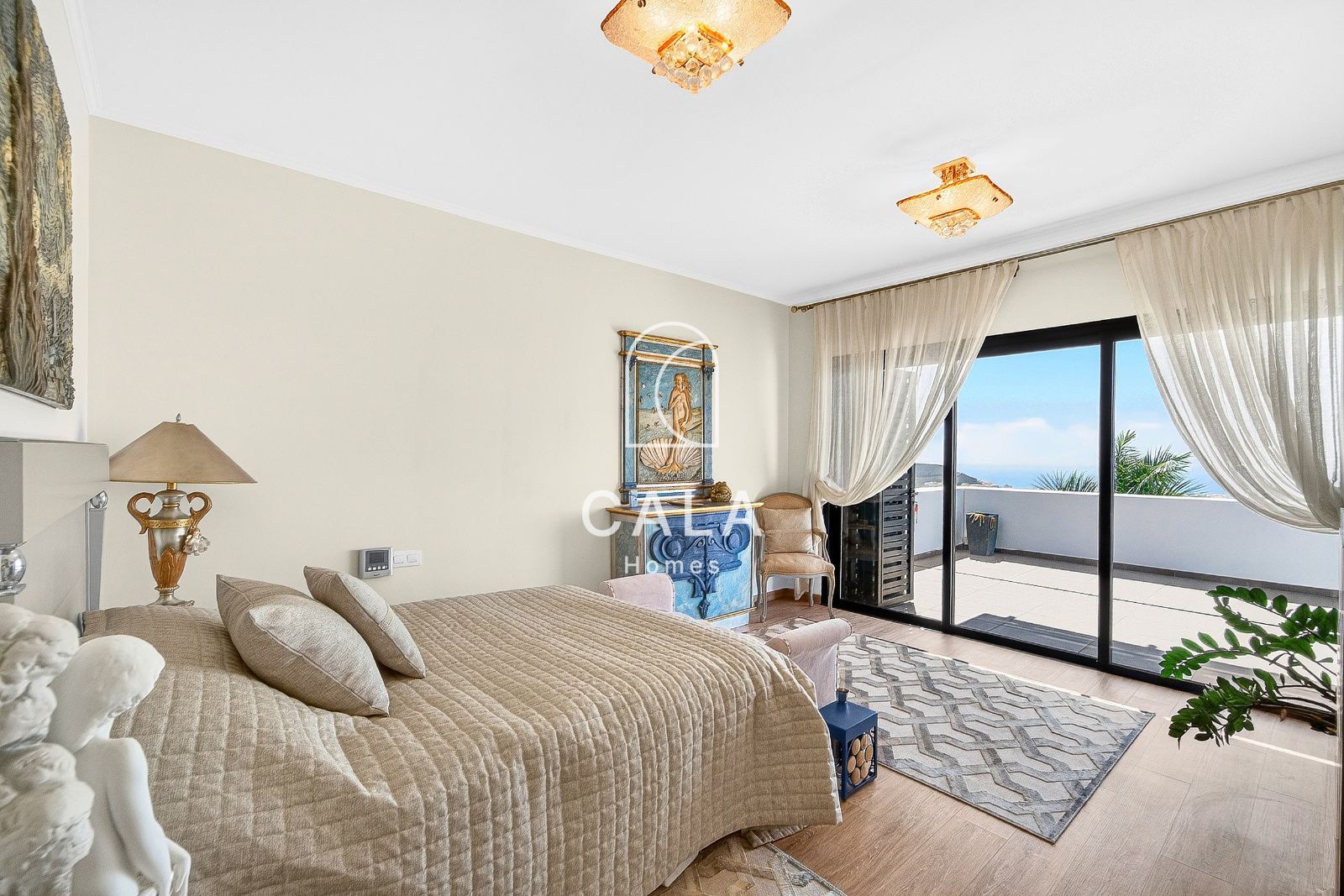 Villa with Panoramic Views in La Caldera