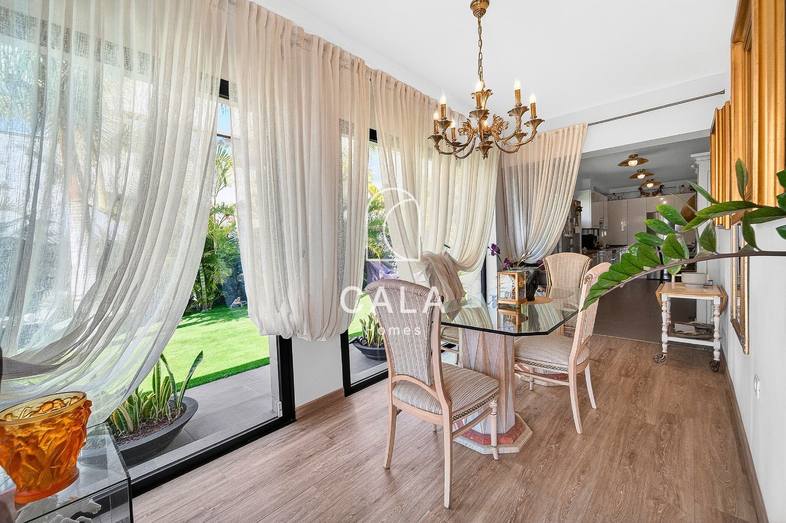 Villa with Panoramic Views in La Caldera