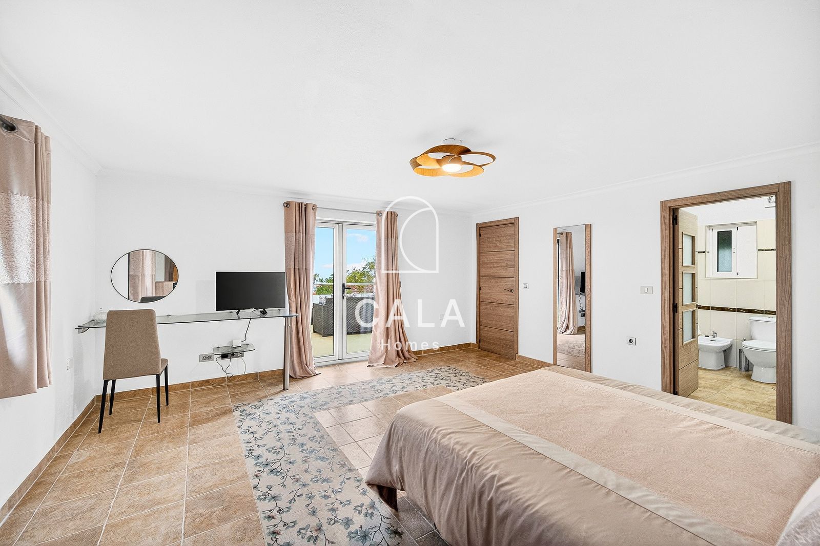 Hogar Amplio en Chío con Vistas Panorámicas