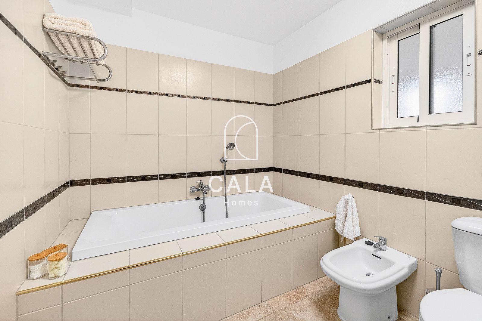 Hogar Amplio en Chío con Vistas Panorámicas