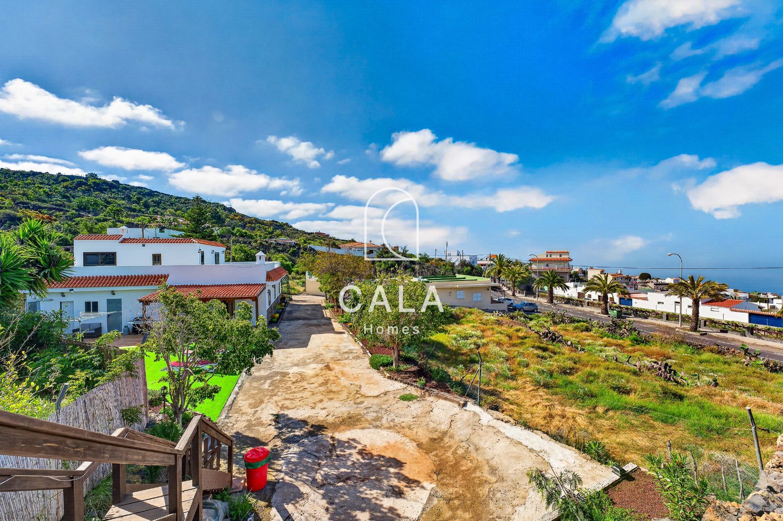 Detached House in Chío with Panoramic Views