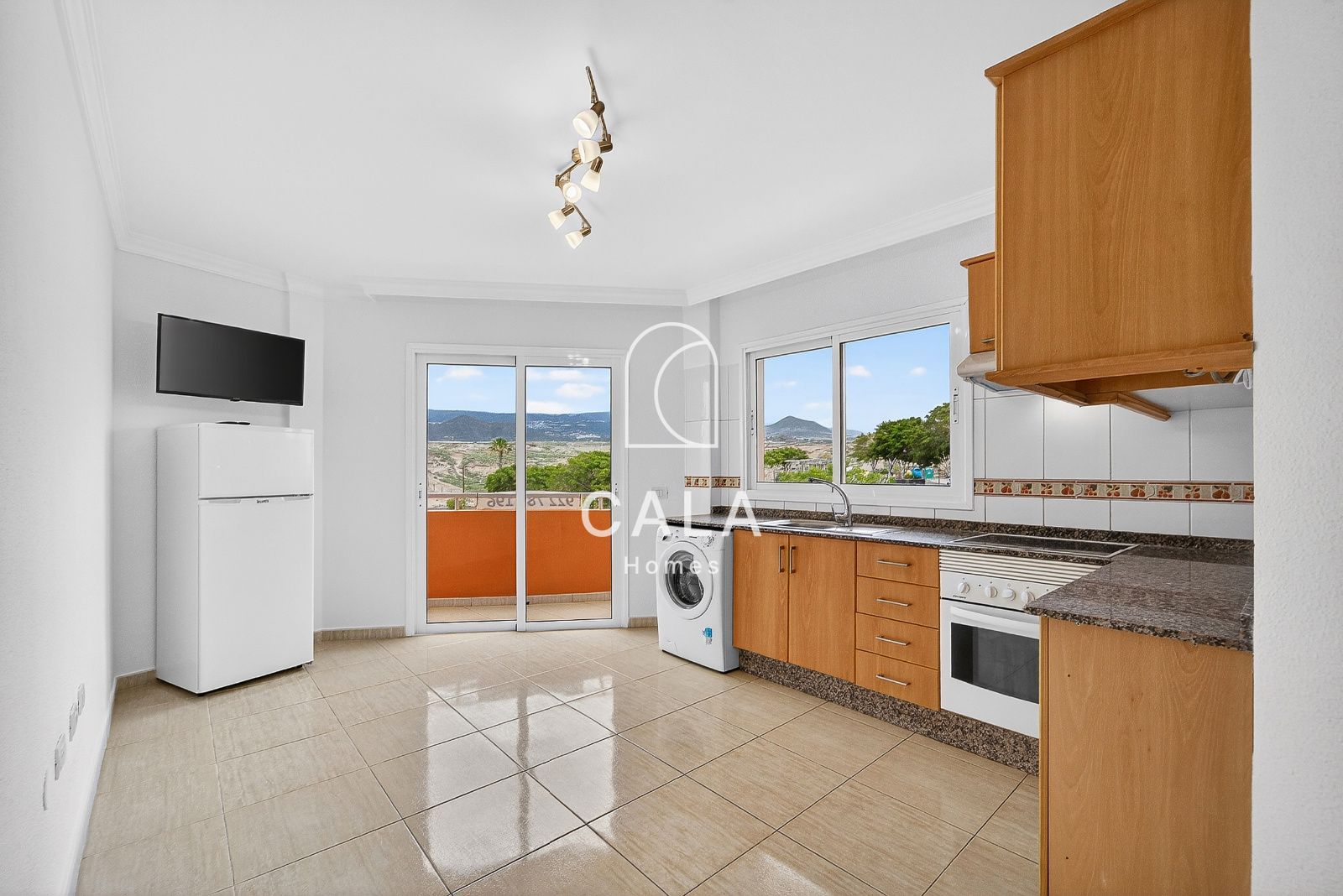 Penthouse for sale next to the ocean