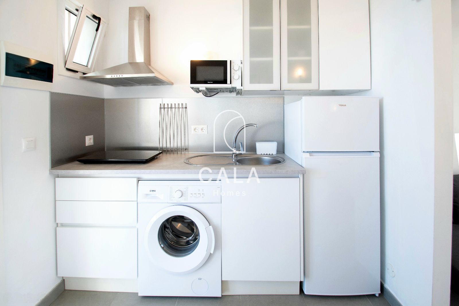 Seafront Studio in San Marcos