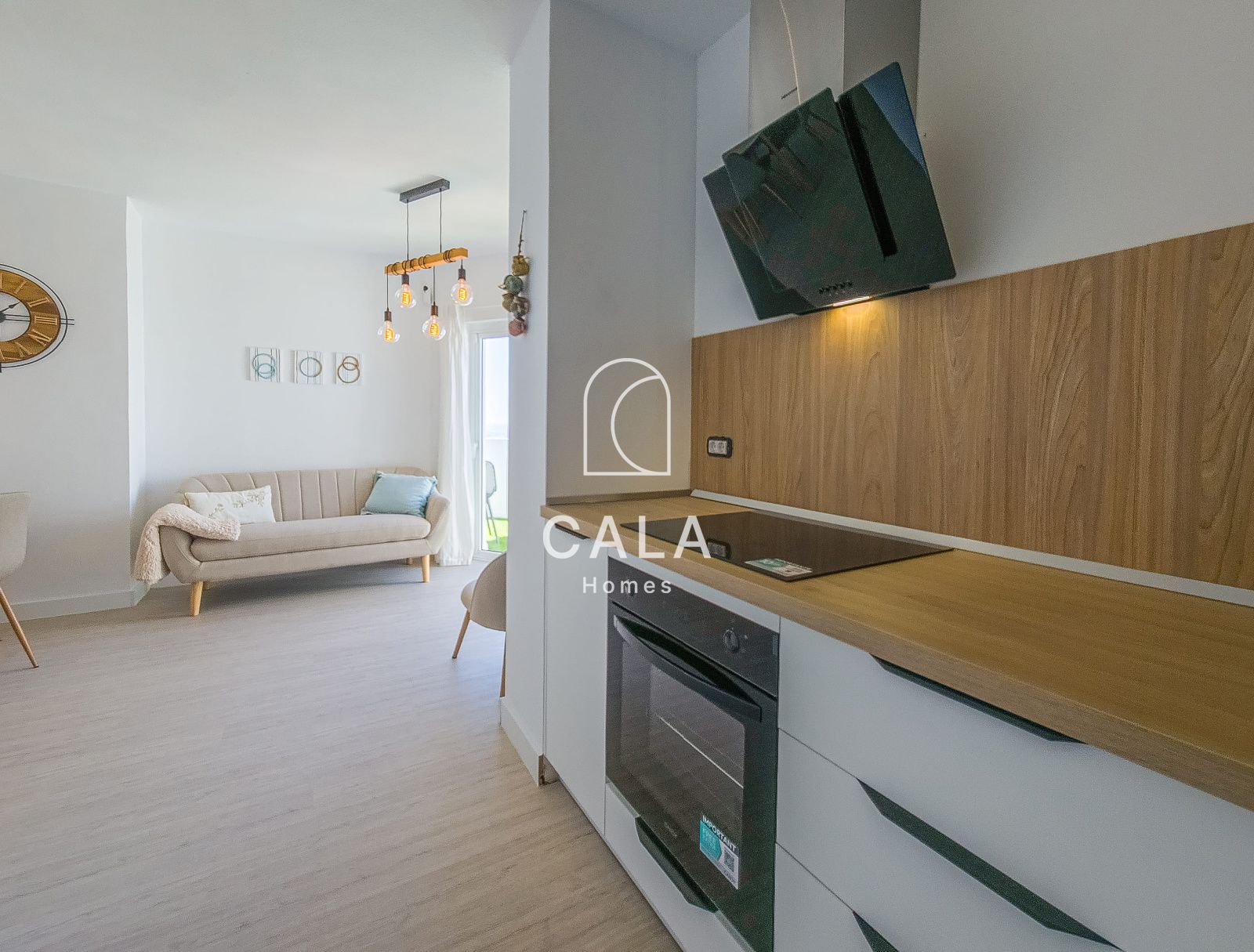 Ático con Vistas Panorámicas en Puerto Santiago