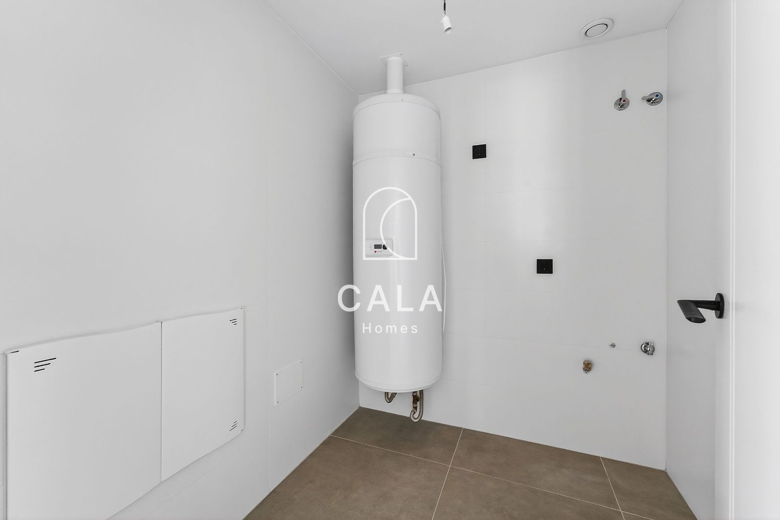 Spacious Apartment with Large Terrace in Sotavento Suites