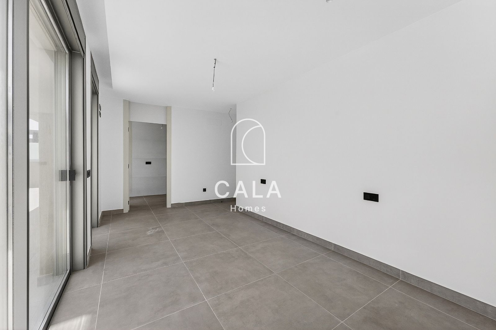 Spacious Apartment with Large Terrace in Sotavento Suites