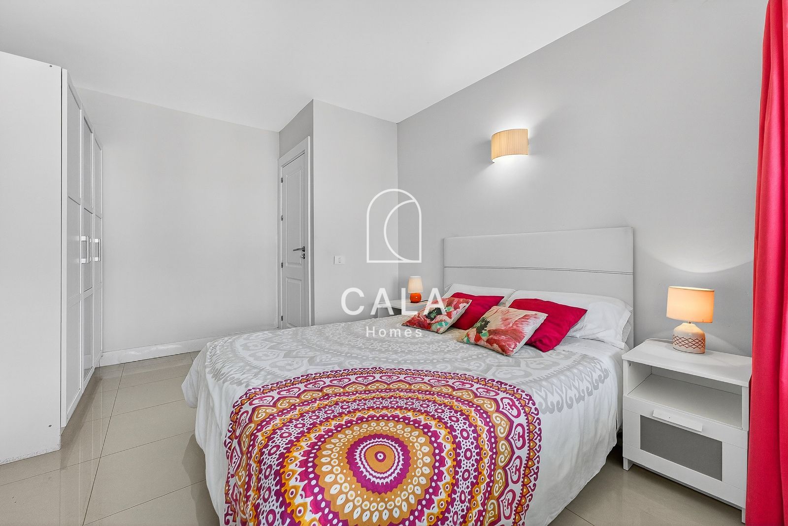 Property in one of the most sought-after areas in South Tenerife