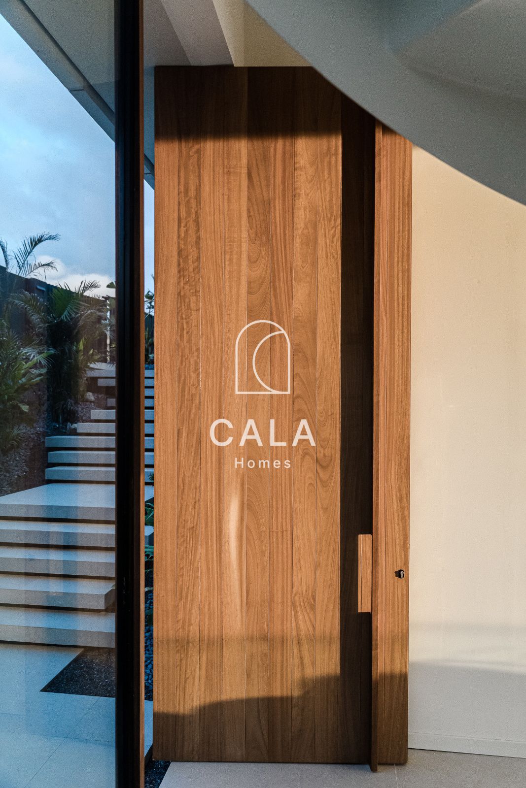 Exclusive Nivaria villa with sea views in Abama