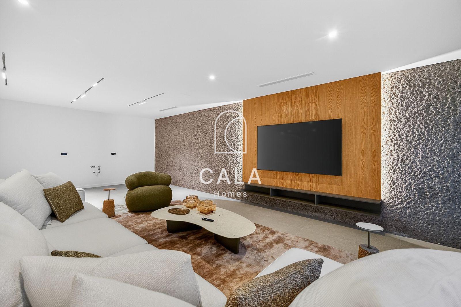 Exclusive Nivaria villa with sea views in Abama