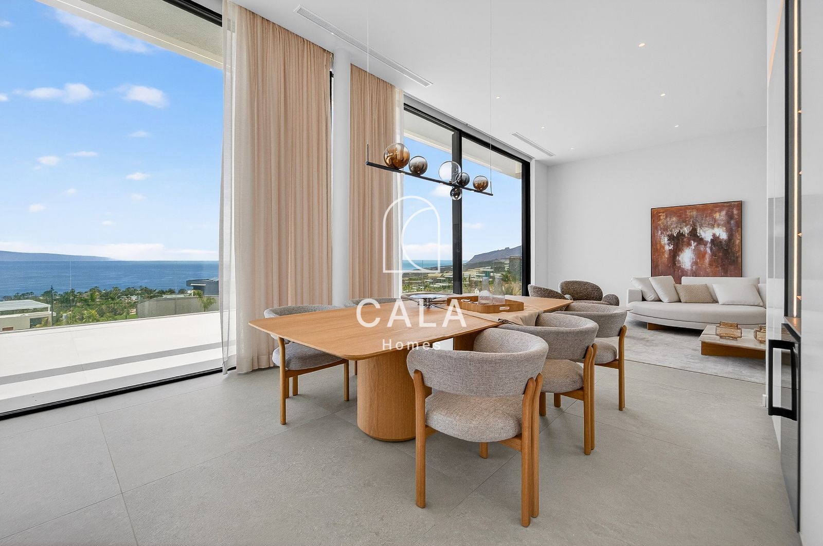 Exclusive Nivaria villa with sea views in Abama