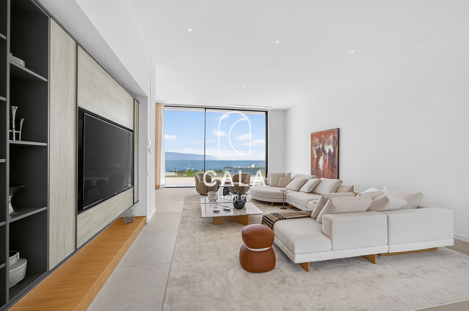 Exclusive Nivaria villa with sea views in Abama