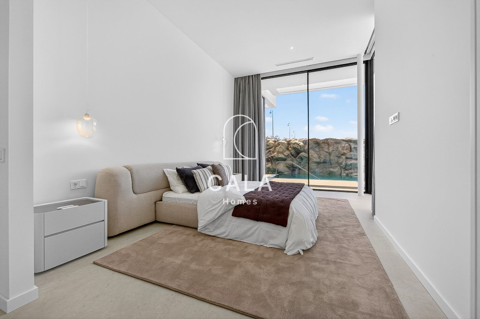 Exclusive Nivaria villa with sea views in Abama