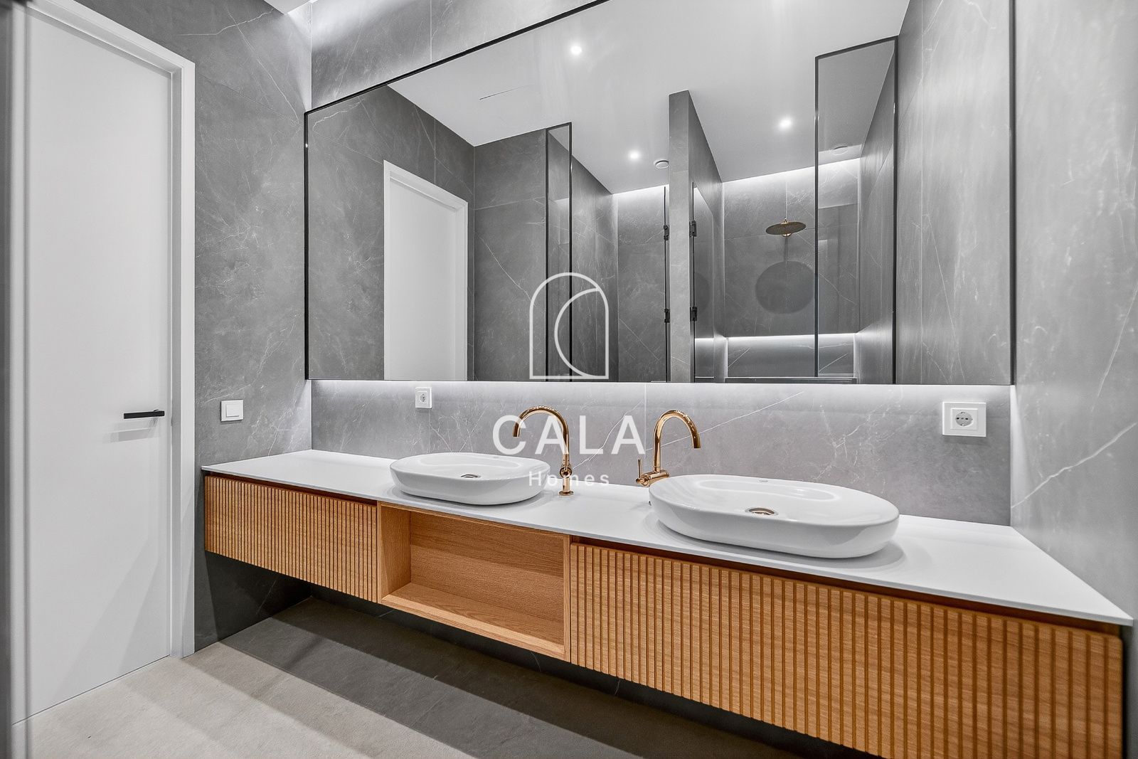 Exclusive Nivaria villa with sea views in Abama