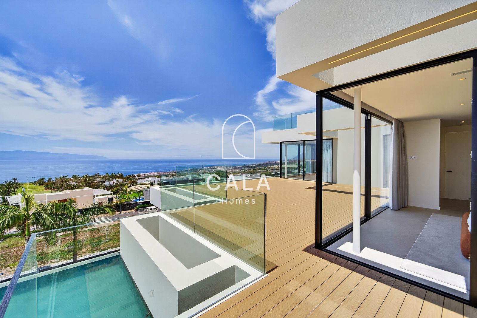 Exclusive Nivaria villa with sea views in Abama