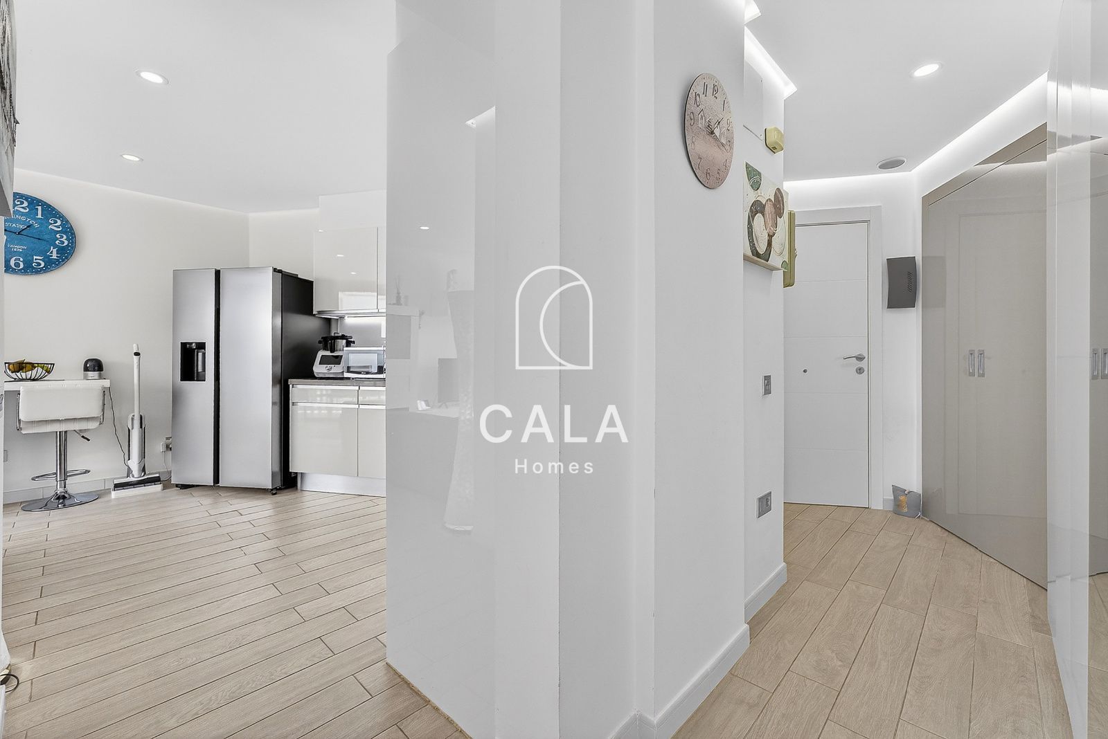 Exclusive 2-Bedroom Flat with Views in Playa Paraíso