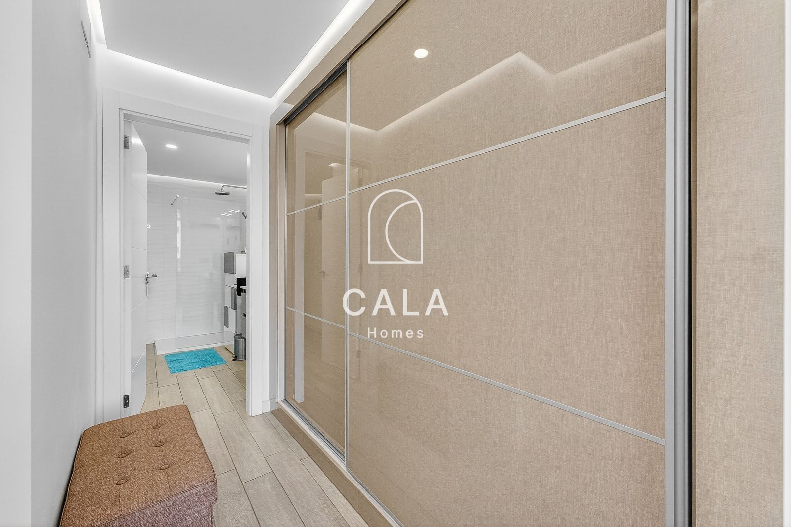 Exclusive 2-Bedroom Flat with Views in Playa Paraíso