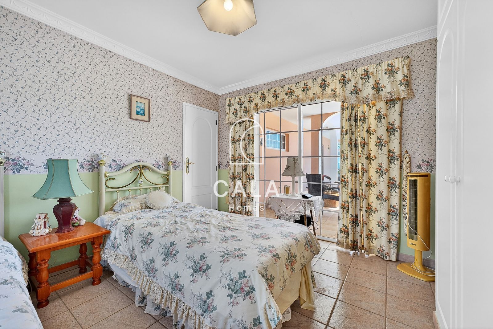 Exclusive Villa on Corner Plot with Sea Views in Callao Salvaje