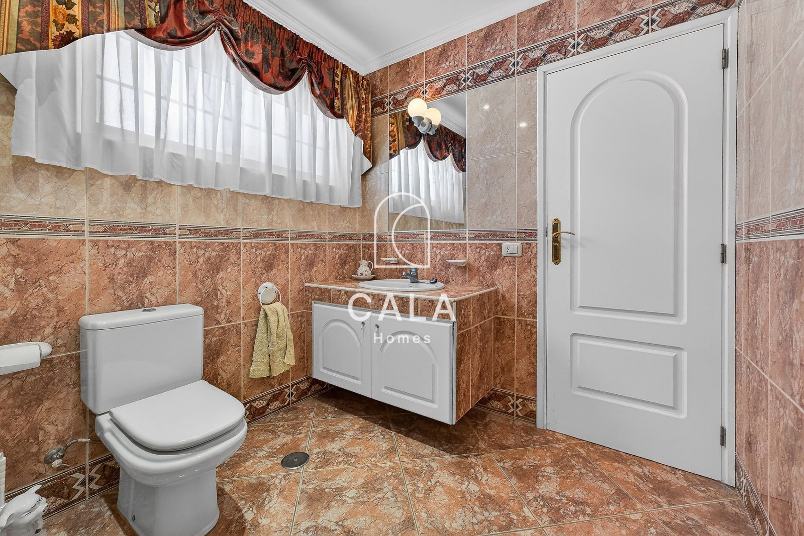 Exclusive Villa on Corner Plot with Sea Views in Callao Salvaje