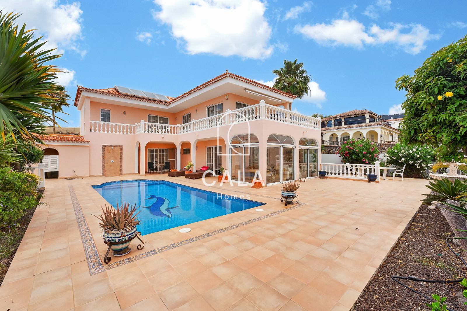 Exclusive Villa on Corner Plot with Sea Views in Callao Salvaje
