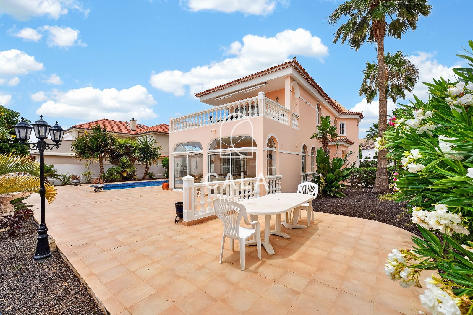 Exclusive Villa on Corner Plot with Sea Views in Callao Salvaje