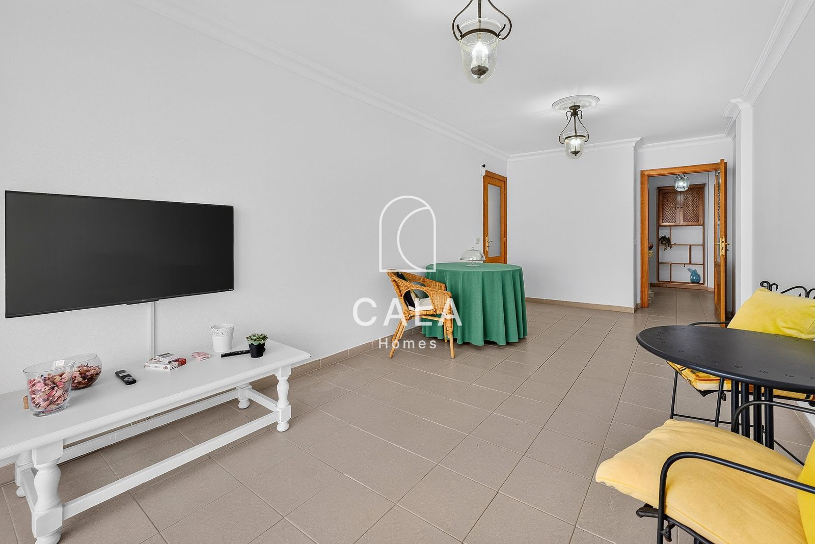 Opportunity in Puerto Santiago, 2-bedroom apartment with terrace and sea views