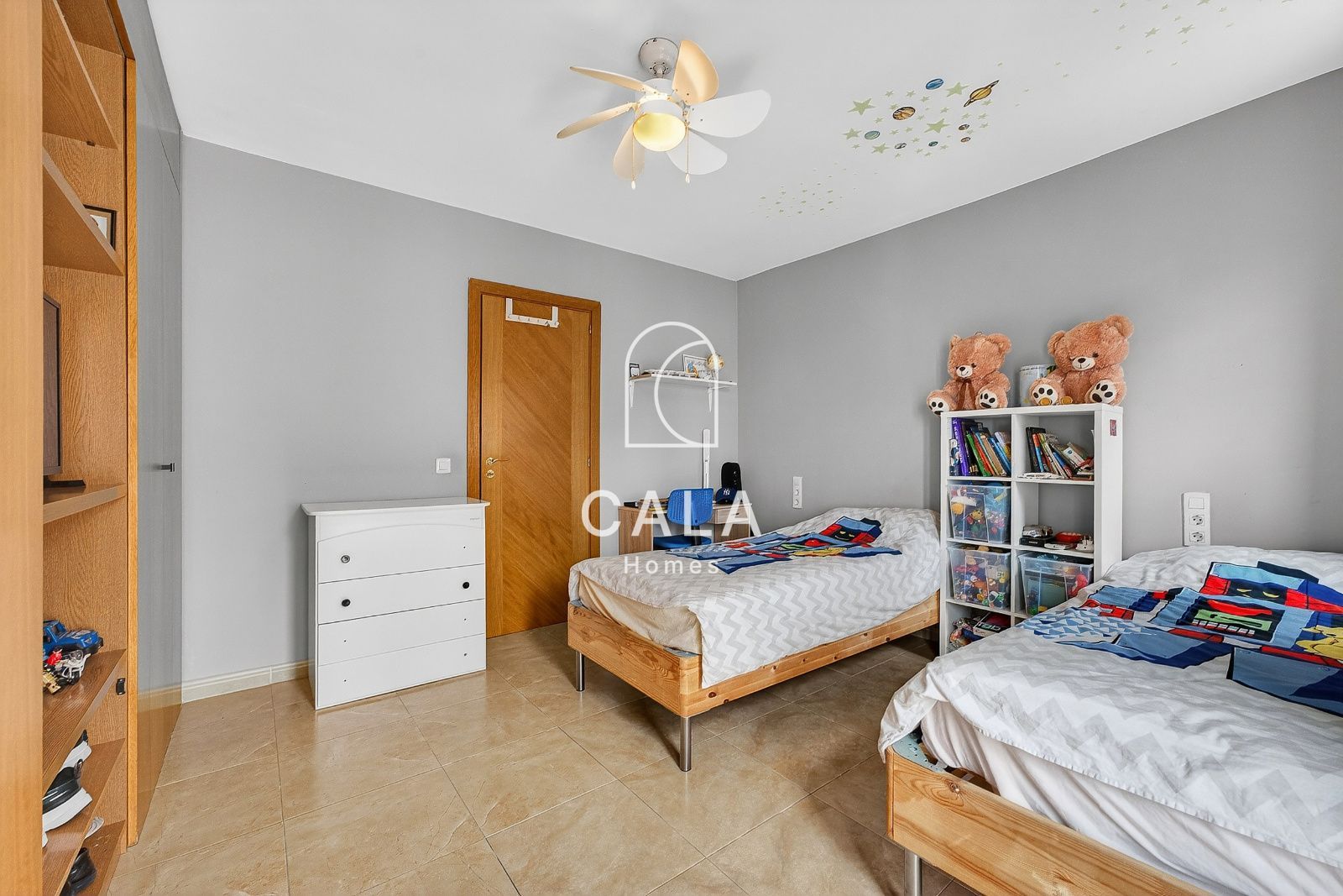 Spacious 3-bedroom townhouse in Llano del Camello