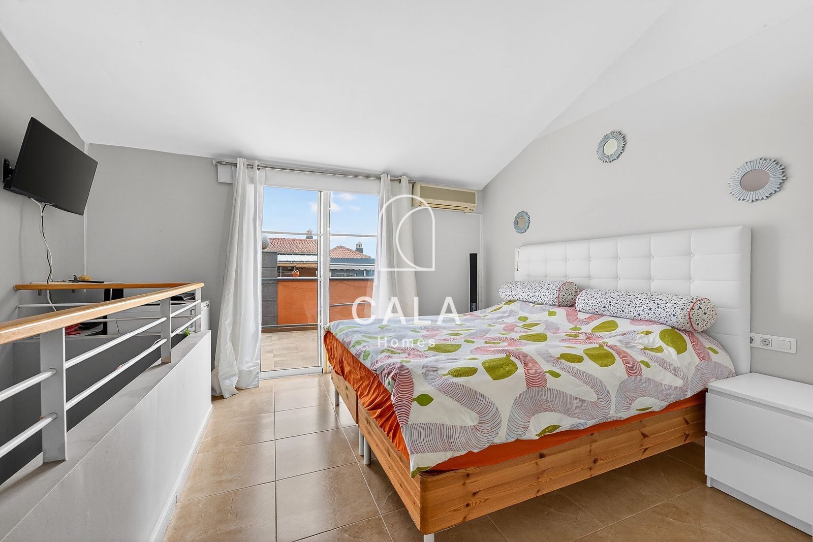 Spacious 3-bedroom townhouse in Llano del Camello