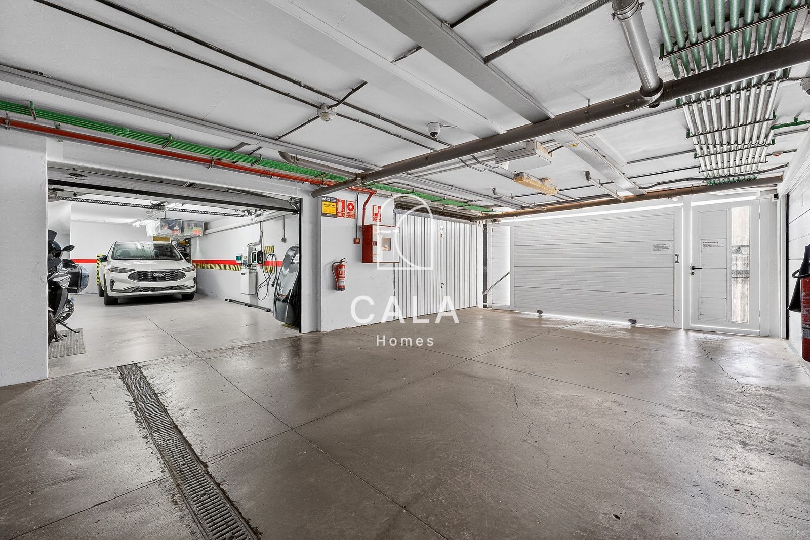 Spacious 3-bedroom townhouse in Llano del Camello