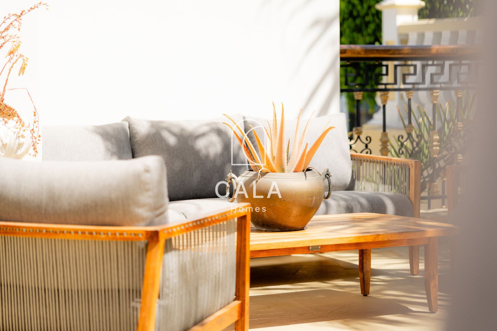 Exclusive Architect-Designed Villa With Open Views Of The Atlantic