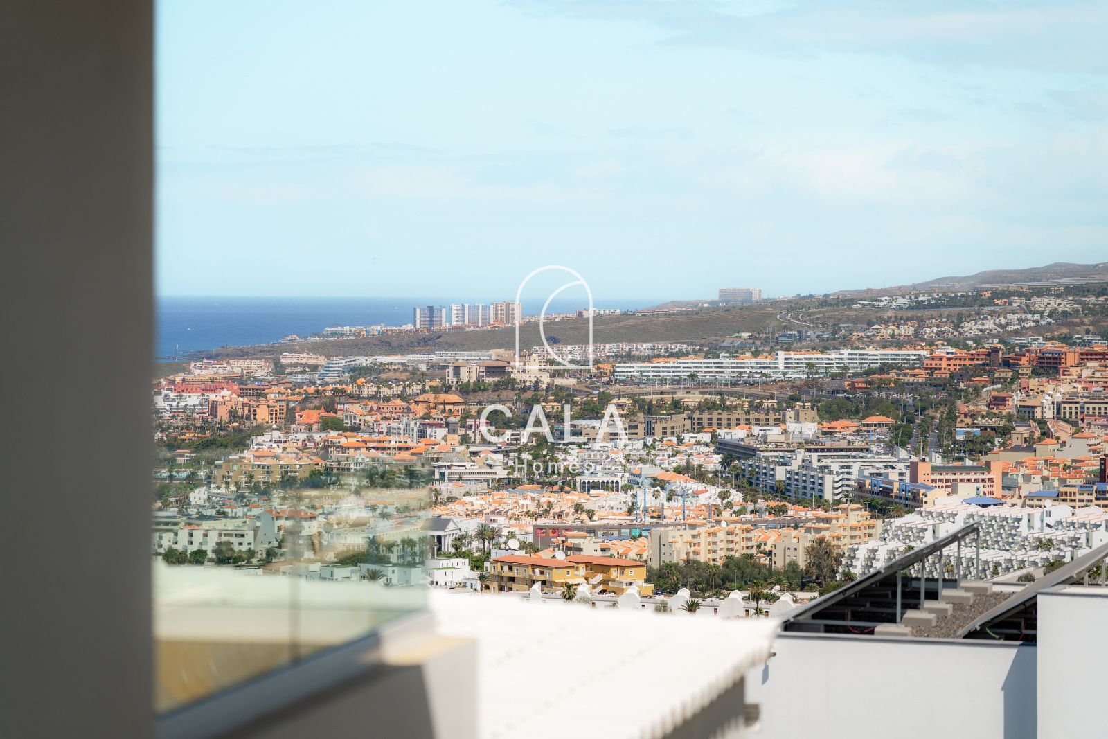 Exclusive Architect-Designed Villa With Open Views Of The Atlantic