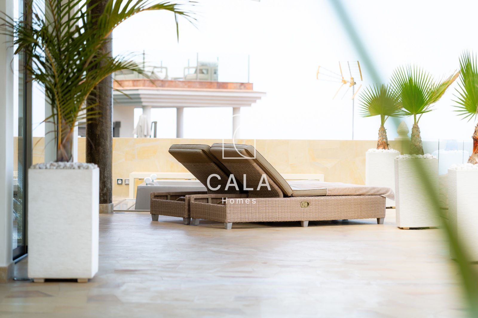 Exclusive Architect-Designed Villa With Open Views Of The Atlantic