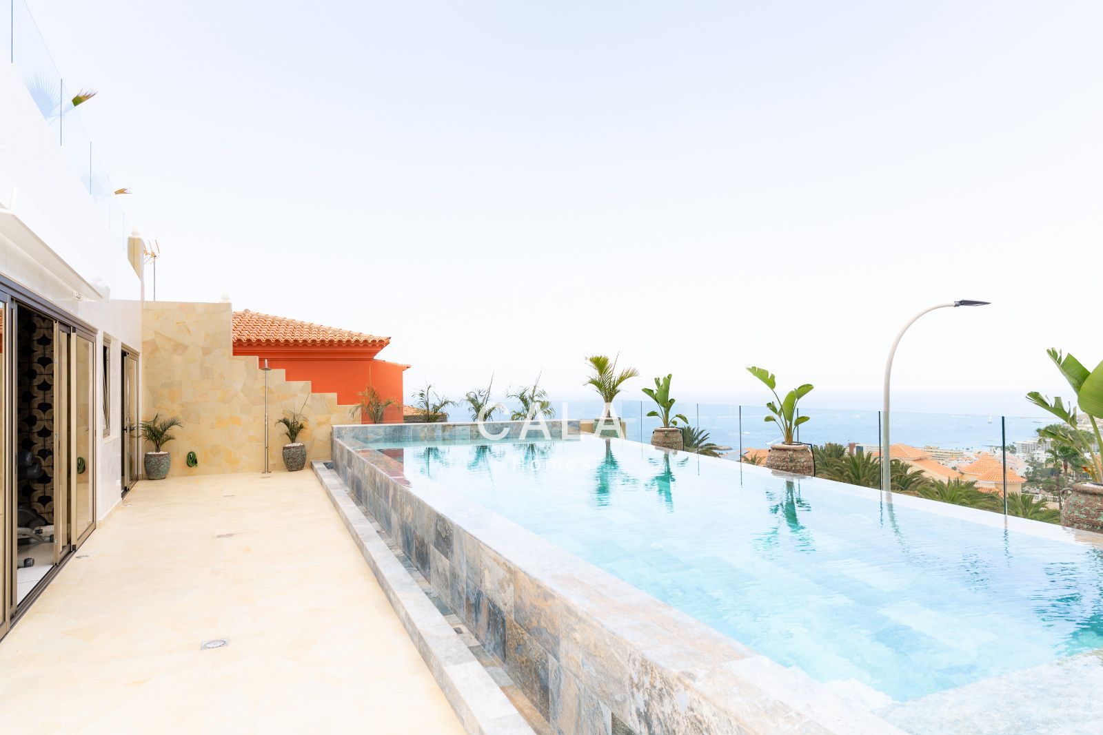 Exclusive Architect-Designed Villa With Open Views Of The Atlantic