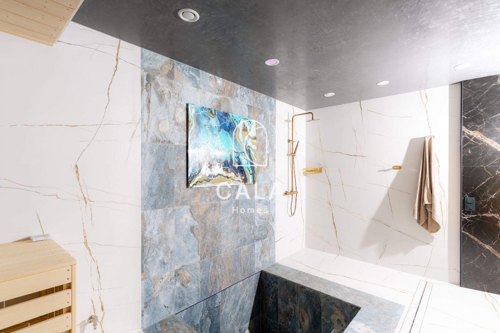 Exclusive Architect-Designed Villa With Open Views Of The Atlantic