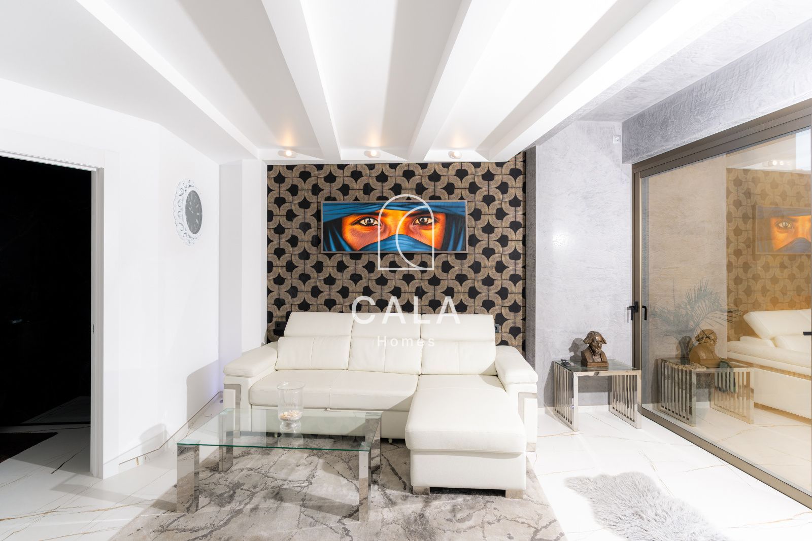 Exclusive Architect-Designed Villa With Open Views Of The Atlantic