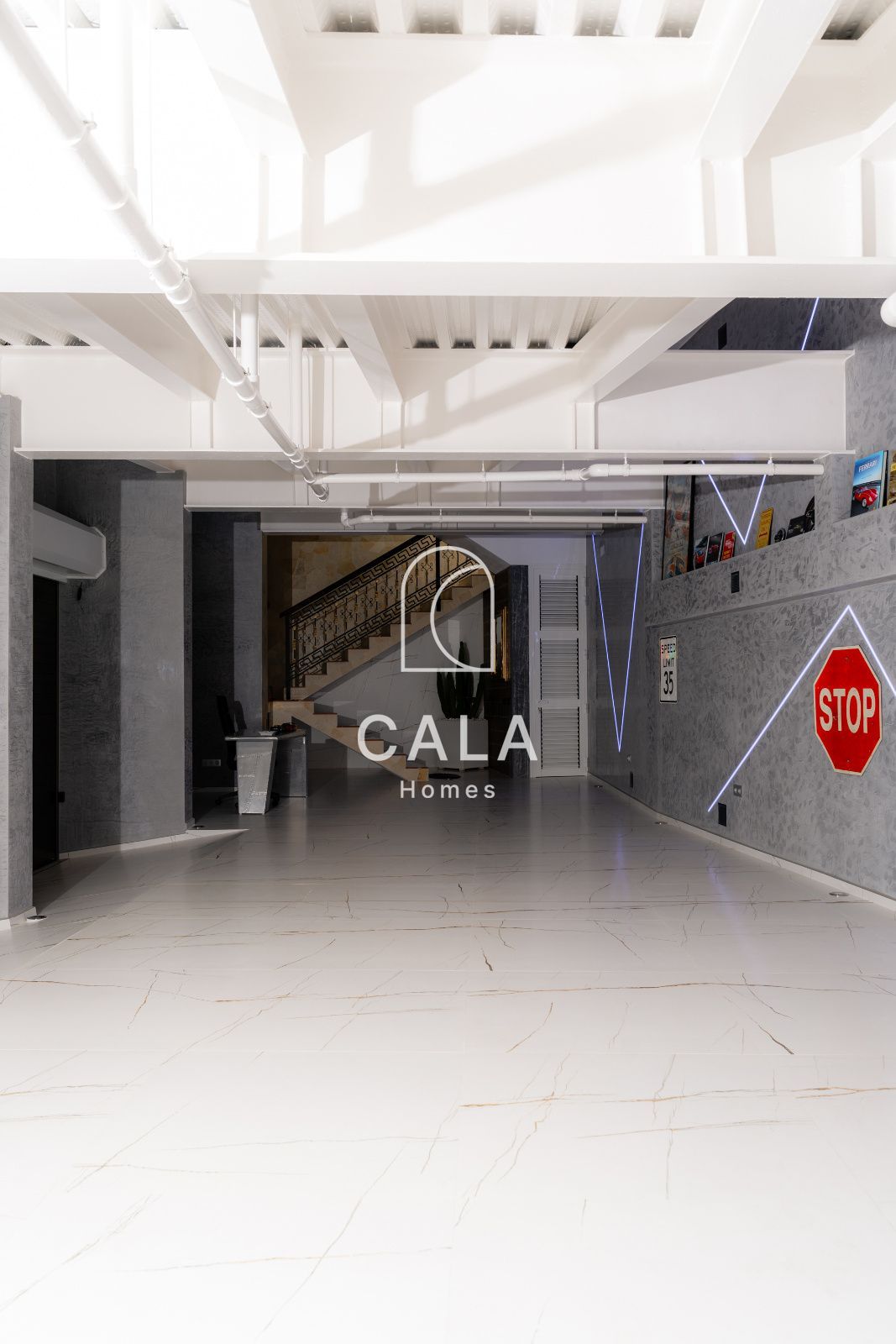 Exclusive Architect-Designed Villa With Open Views Of The Atlantic