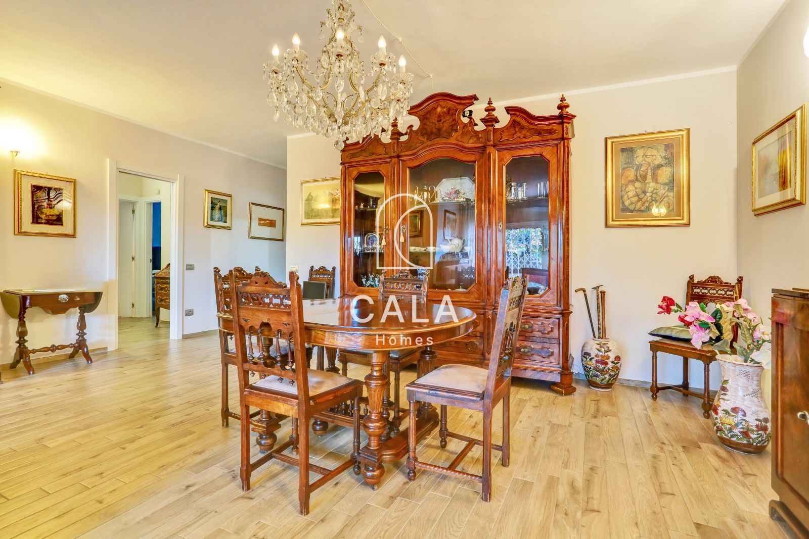 Detached chalet for sale in Costa del Silencio