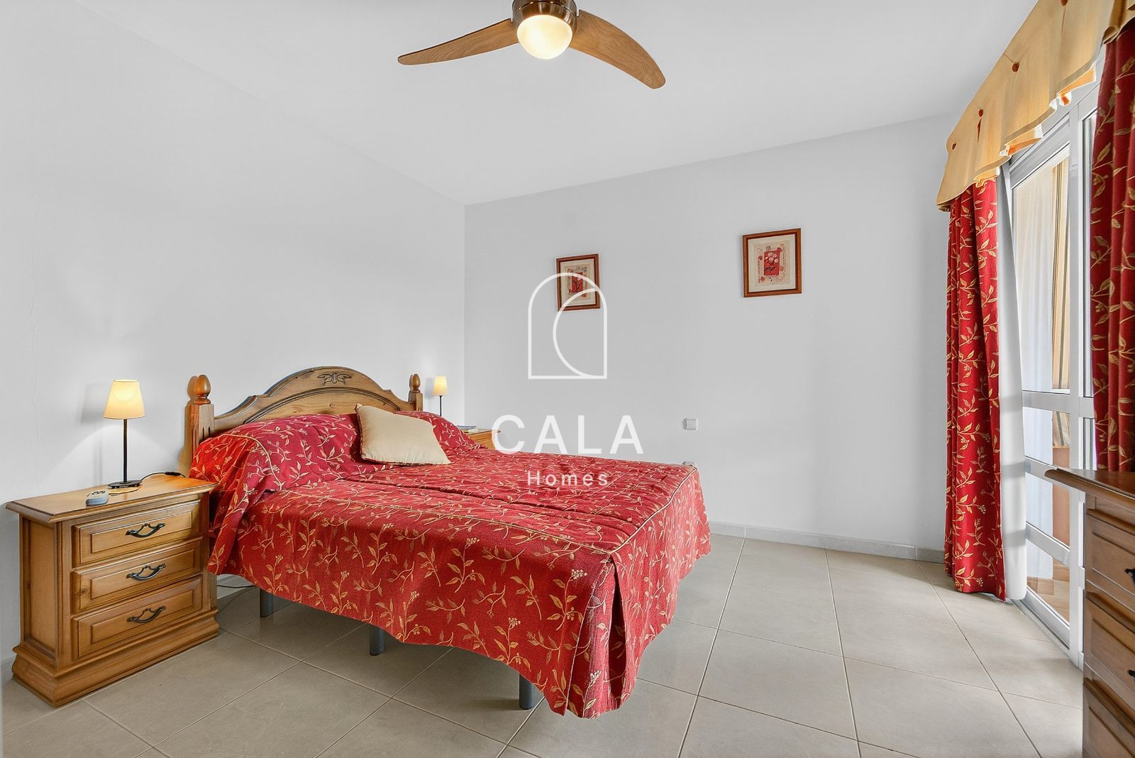 Bright 2-Bedroom Apartment in Callao Salvaje.