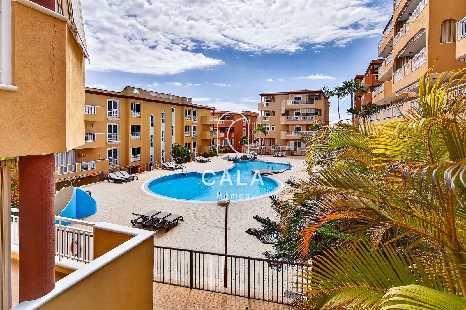 Bright 2-Bedroom Apartment in Callao Salvaje.
