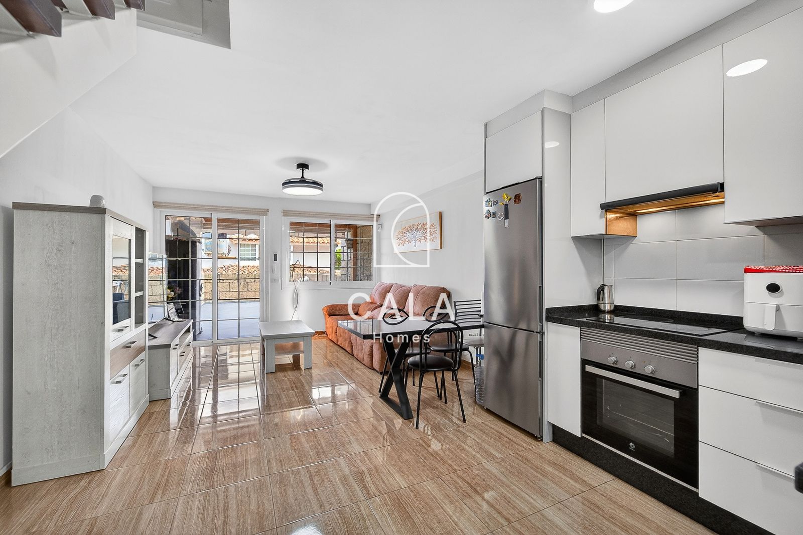 Townhouse in Palm-Mar: Central Location in a Quiet Residential Area