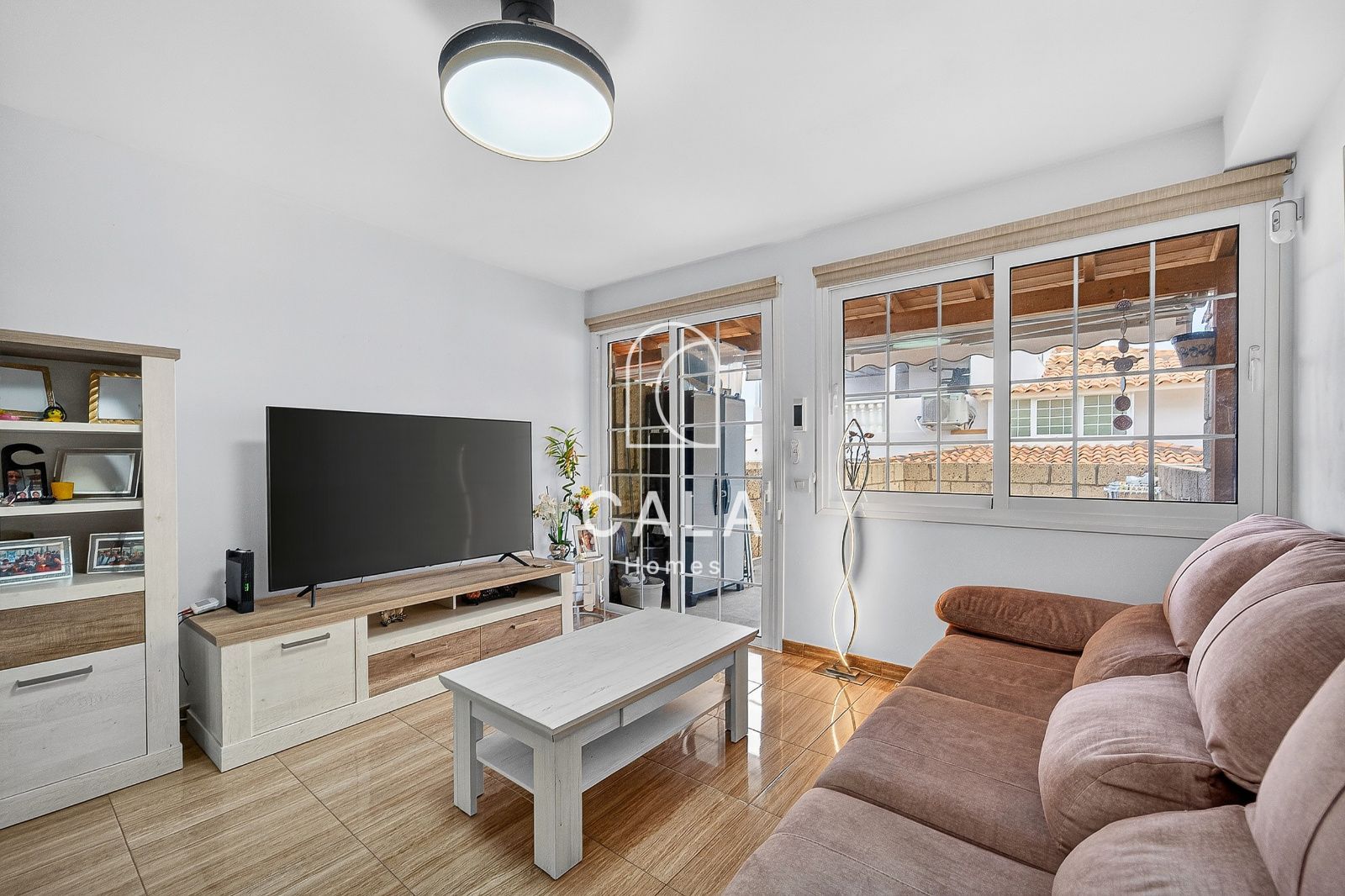Townhouse in Palm-Mar: Central Location in a Quiet Residential Area